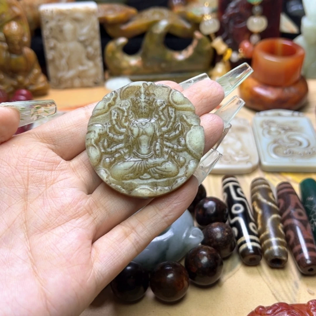 【闪购商品】蛇纹石玉颈饰未镶嵌