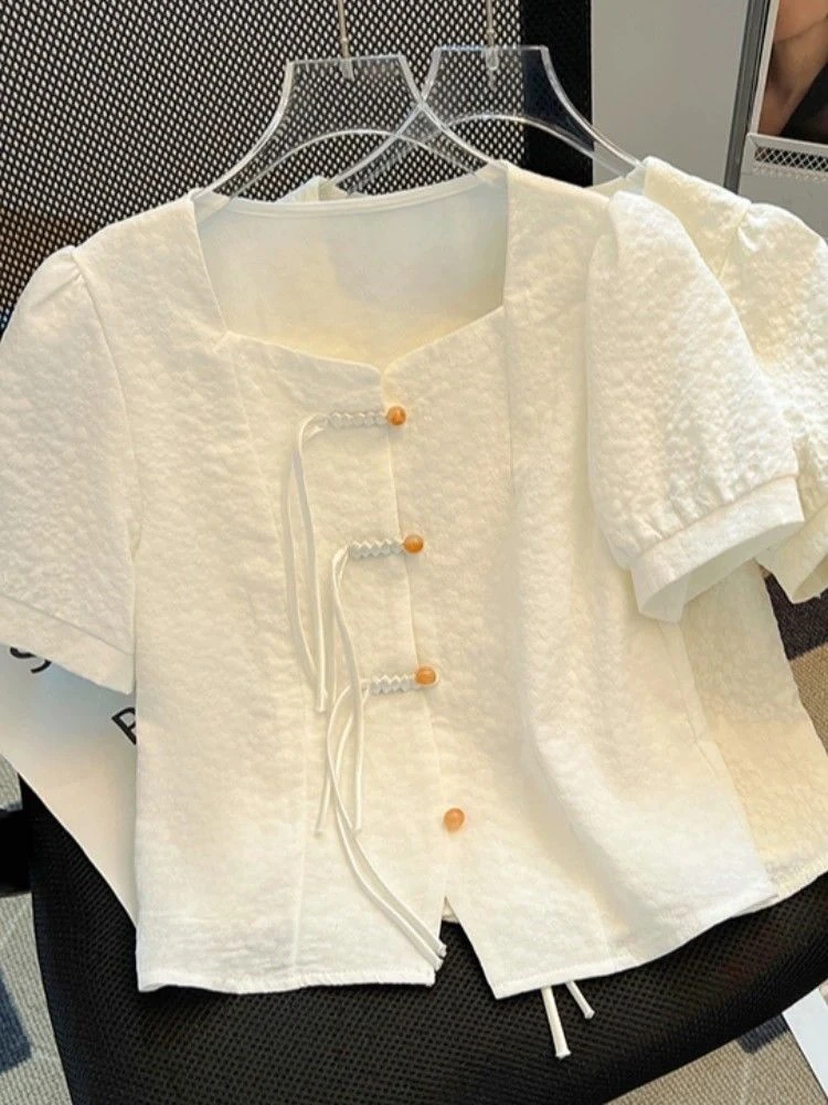 新中式国风盘扣短袖衬衫女夏季肌理感洋气法式方领短款泡泡袖上衣