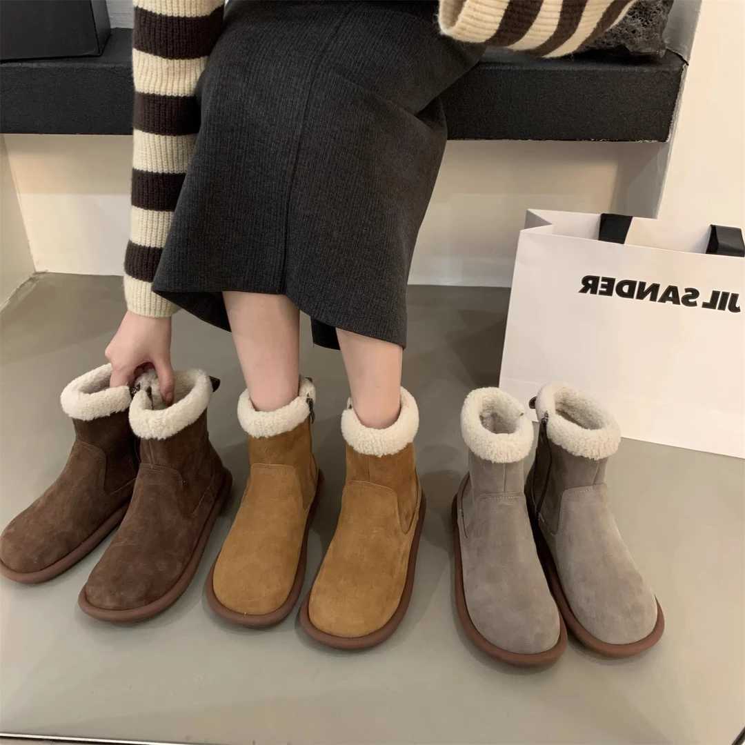 软皮雪地靴女冬2024年新款森系复古加绒棉鞋子平底丑萌毛毛短靴女