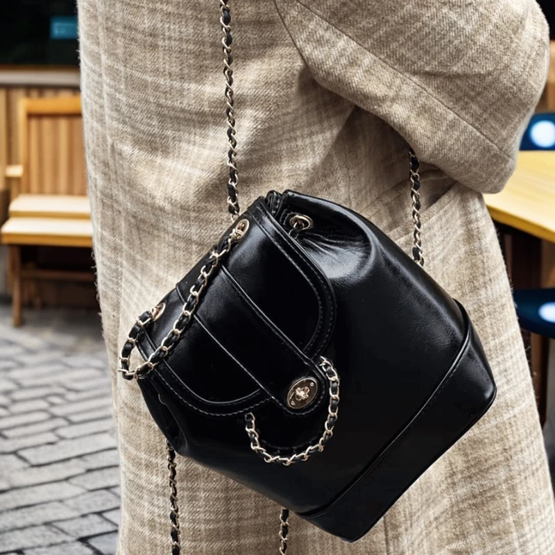 今年流行链条双肩包女洋气小众韩版ins小背包网红出街潮流迷你包