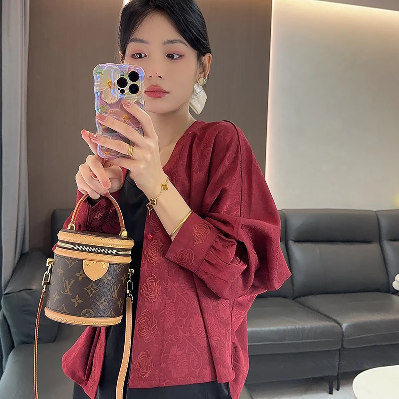 Jokara/丘可儿【大女主】外套宽松V领新中式防晒上衣拼接小衫蝙蝠袖