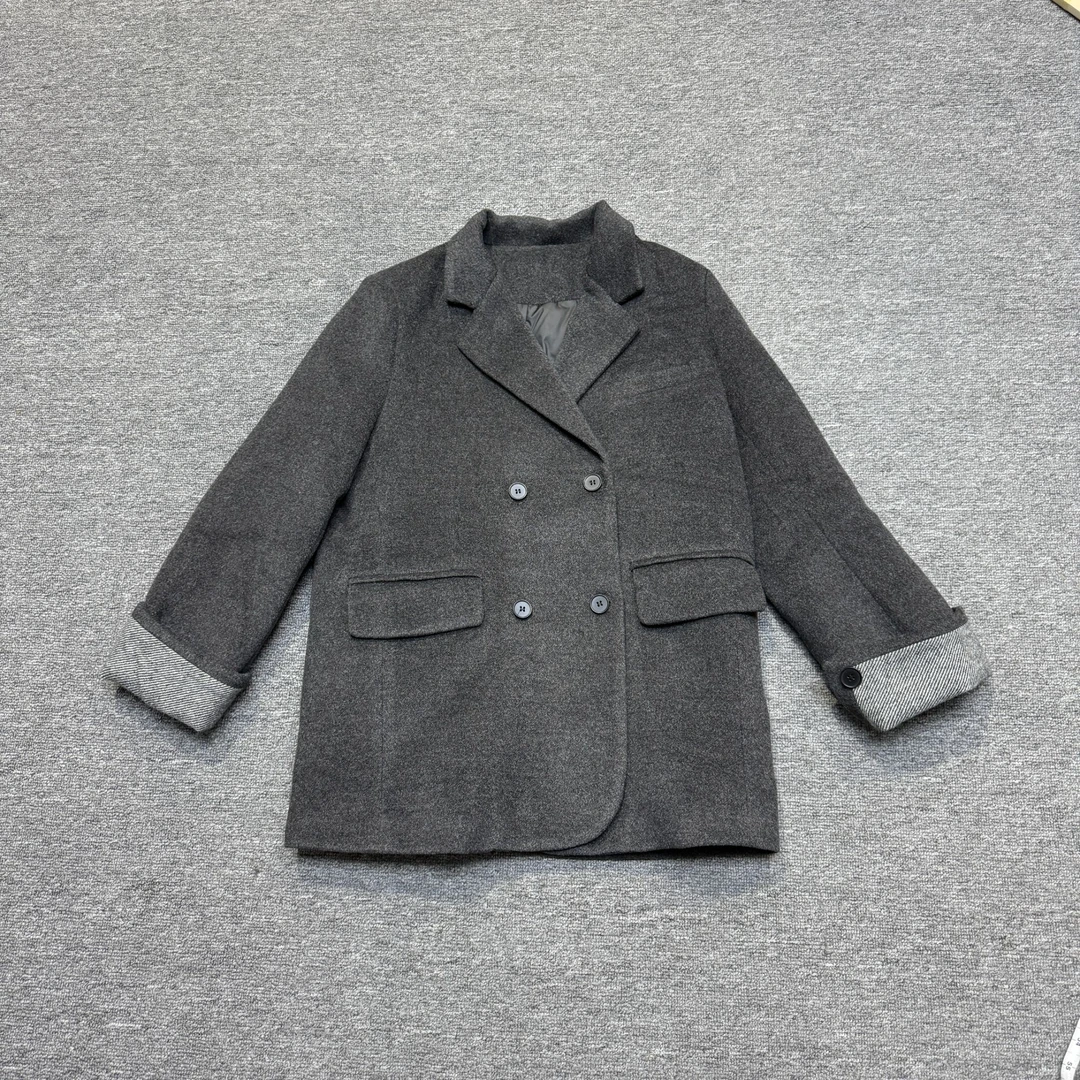 JW/静稳2024秋冬季潮流新品时尚休闲女款减龄西装羽绒服8885309