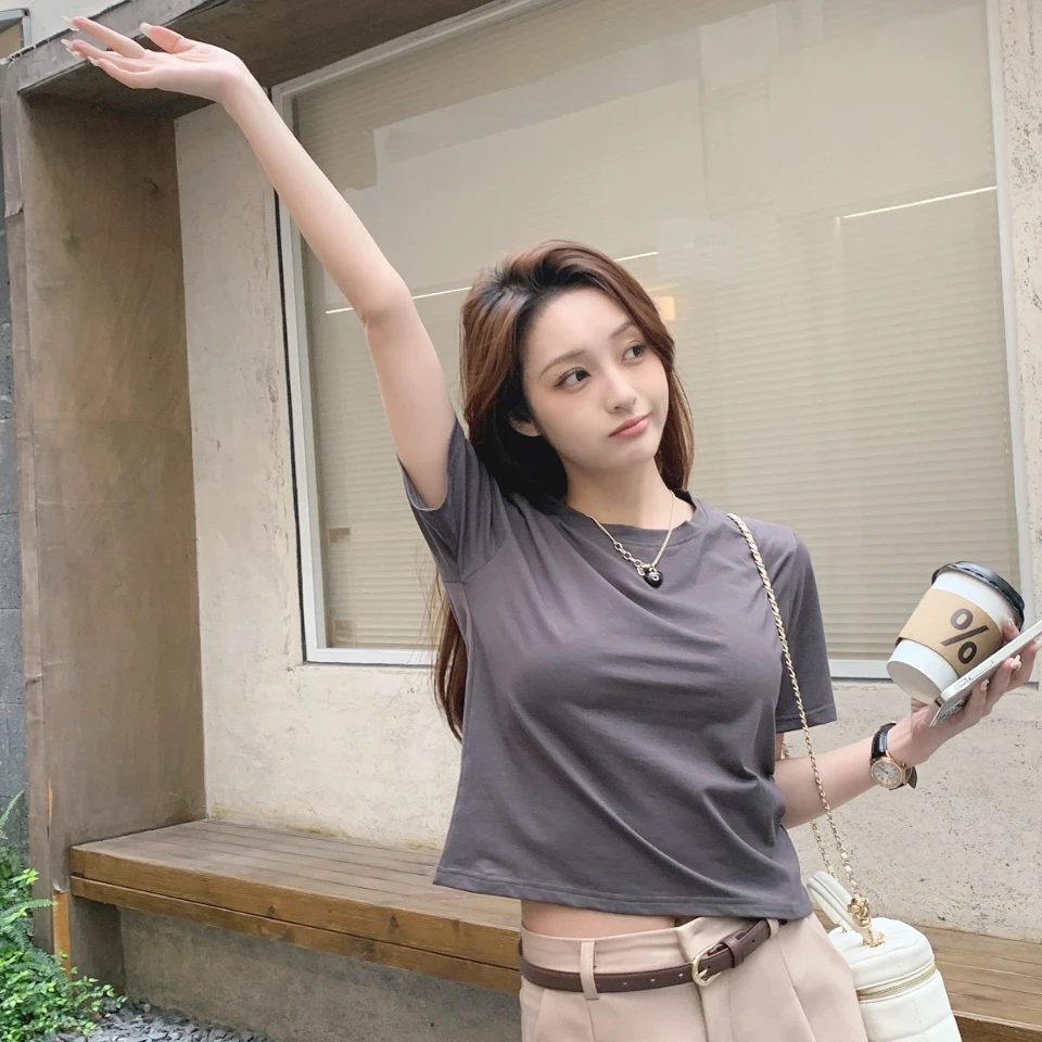 纯色短款T恤女夏季显瘦白色百搭圆领短袖舒适高弹休闲露脐上衣ins