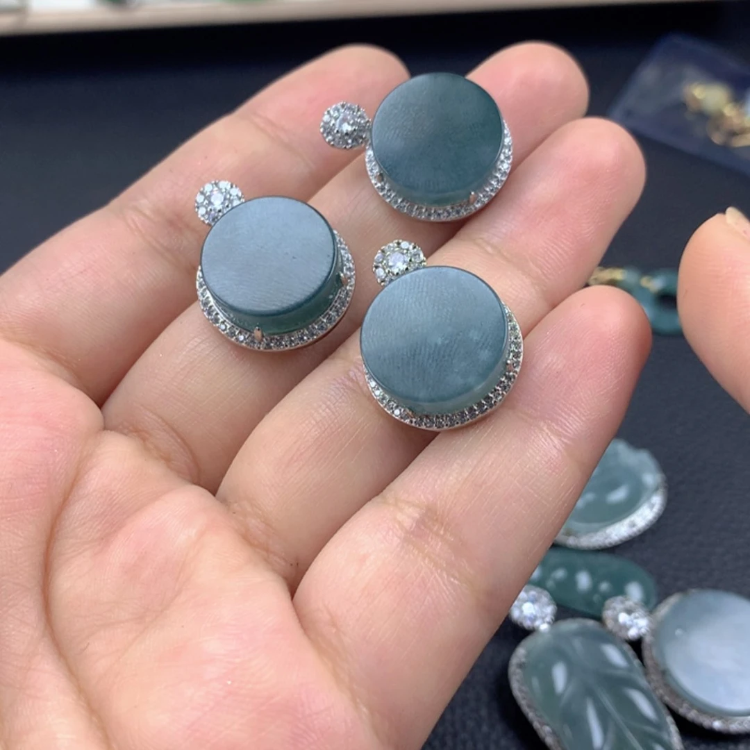 【闪购商品】翡翠颈饰未镶嵌
