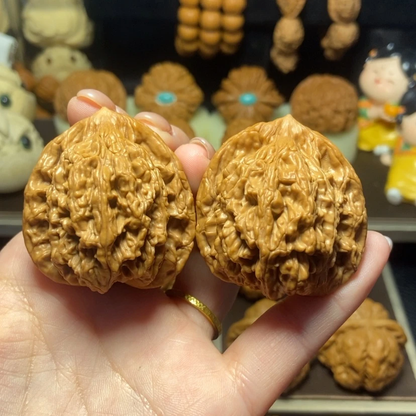 【闪购商品】文玩核桃吊坠42虎头