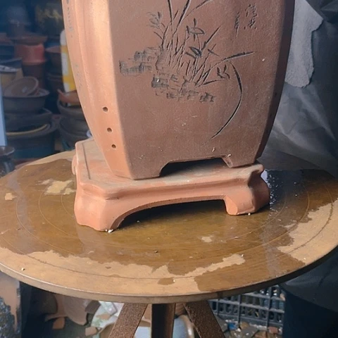 紫砂20CM（含）-50CM（不含）切角灰四方加托