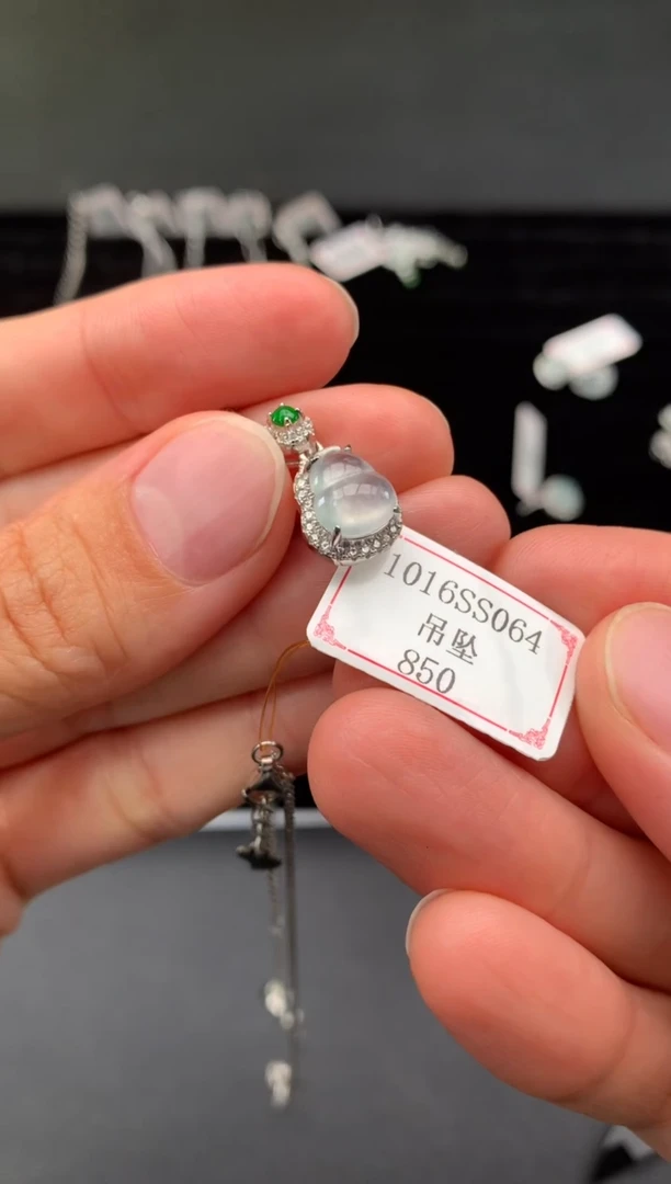 【闪购商品】翡翠颈饰银S925镶嵌1016SS064