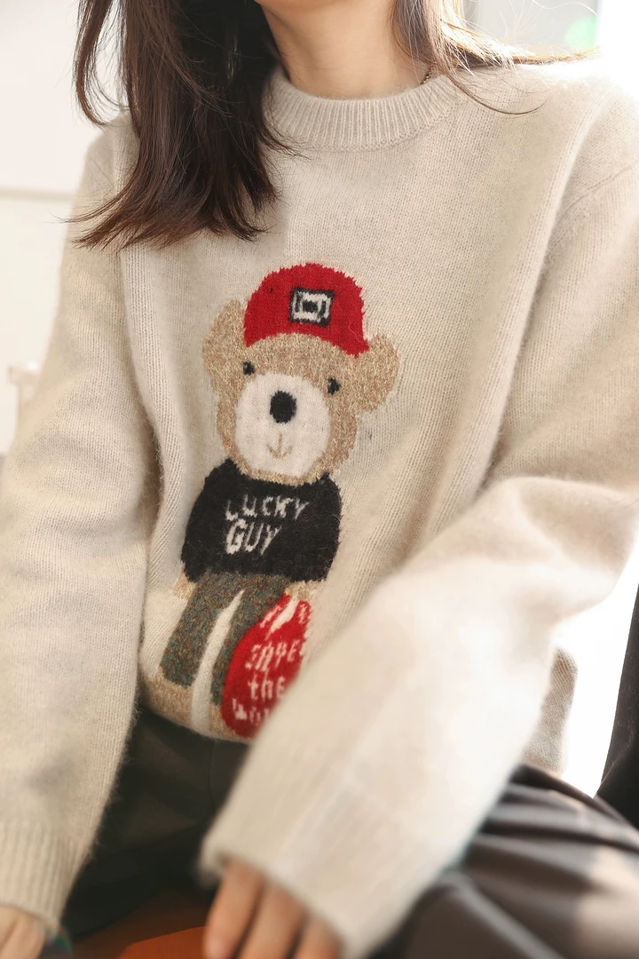 米蓝家名殿绒乎乎大熊慵懒毛衣205