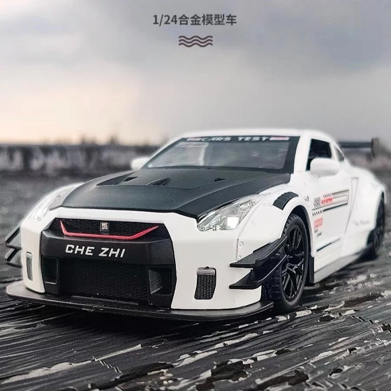 东瀛战神GTR合金车模型仿真汽车模型玩具车1:24精致收藏摆件礼品