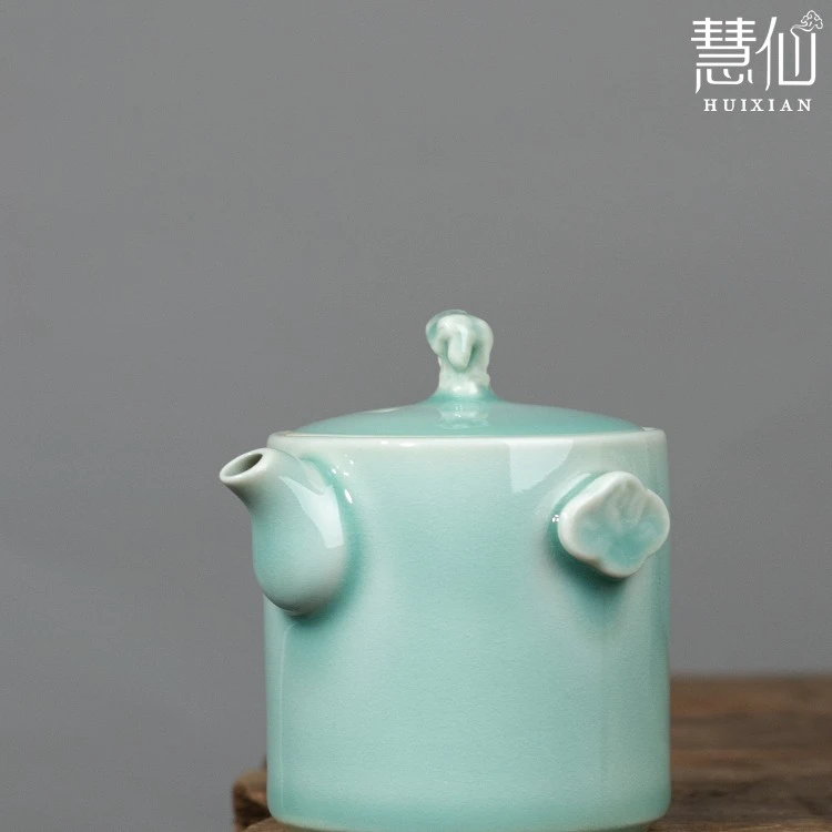 龙泉瓷器【手抓壶】省级大师雷慧仙 陶瓷青瓷茶道手工家用