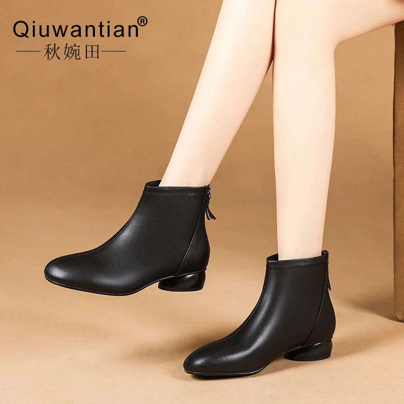 真皮低跟靴子女百搭圆头短筒靴软牛皮单靴及裸靴2024新款保暖皮靴