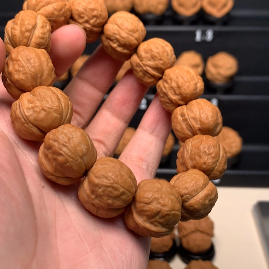 【闪购商品】桃核吊坠小*