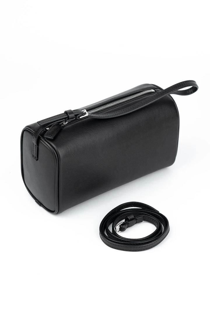 椿山丨【TR笔筒包】马鞍皮 进口饮奶小牛皮 内里羊皮全钢拉链手提包