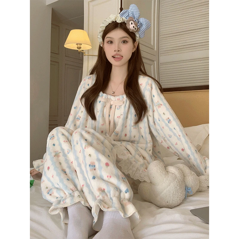 法兰绒睡衣女秋冬季加厚保暖可爱卡通2024新款宽松珊瑚绒家居服套
