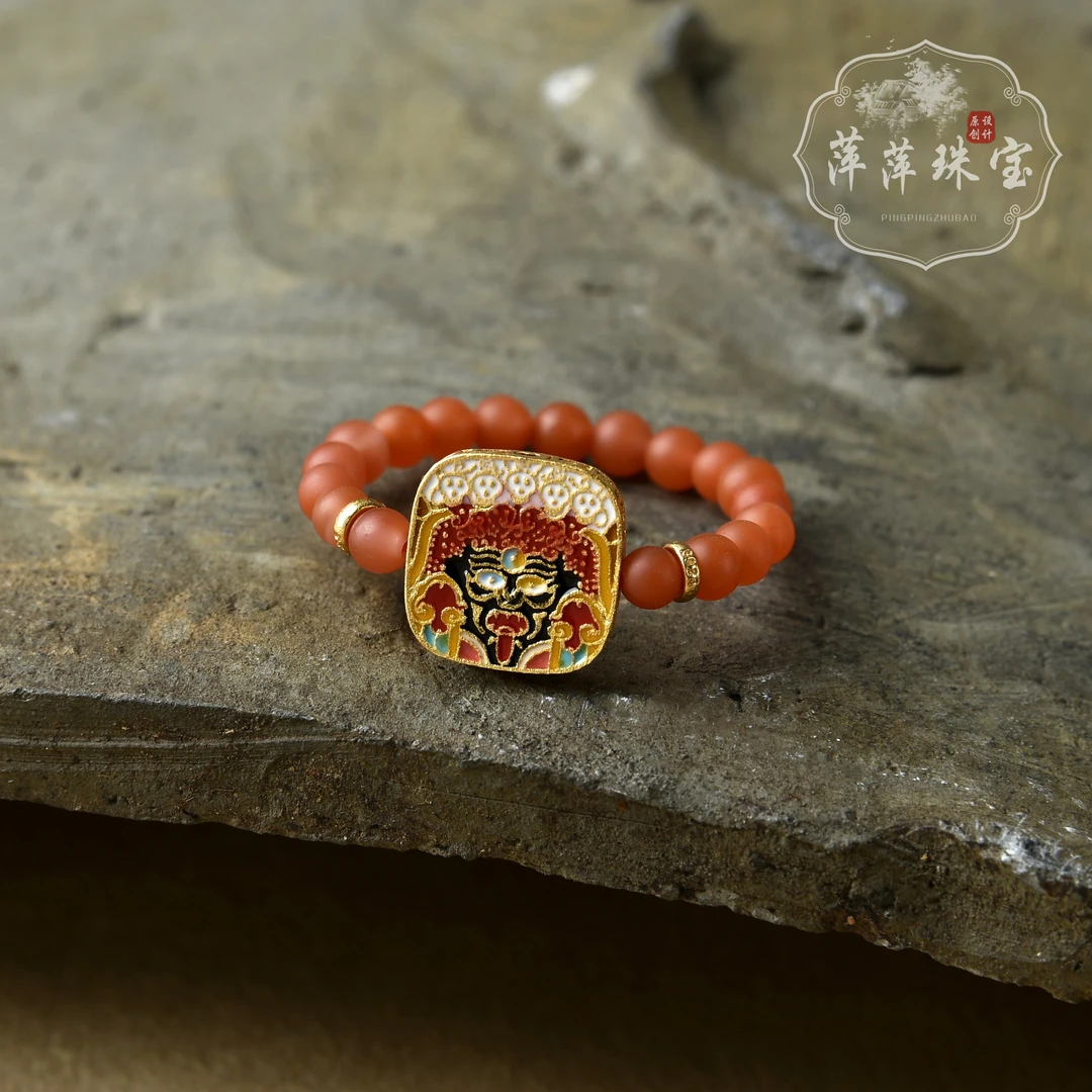 保山南红扎基拉姆戒指本本年宝山南红戒指