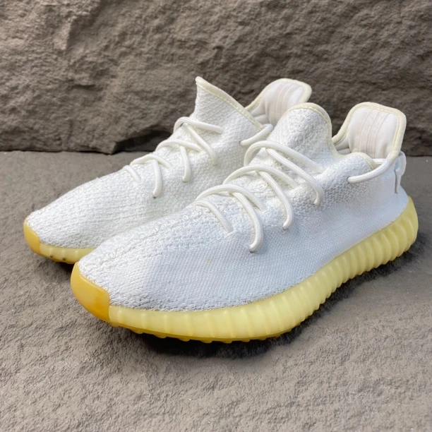 44码/市场价3299/adidas Yeezy350白冰淇淋白色篮球鞋 二手无盒