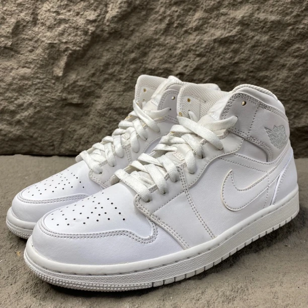 40.5码 AJ1 纯白 白 中帮 篮球鞋 二手无盒