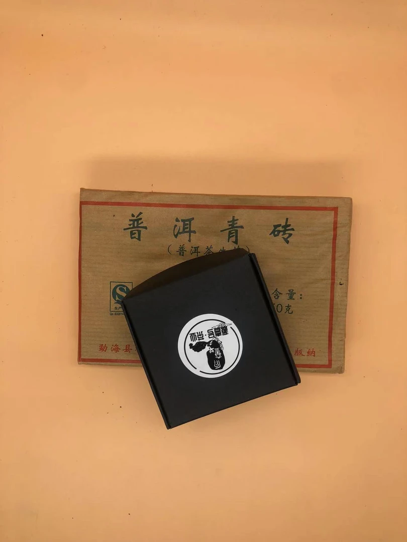 2012年FJ普洱砖250g