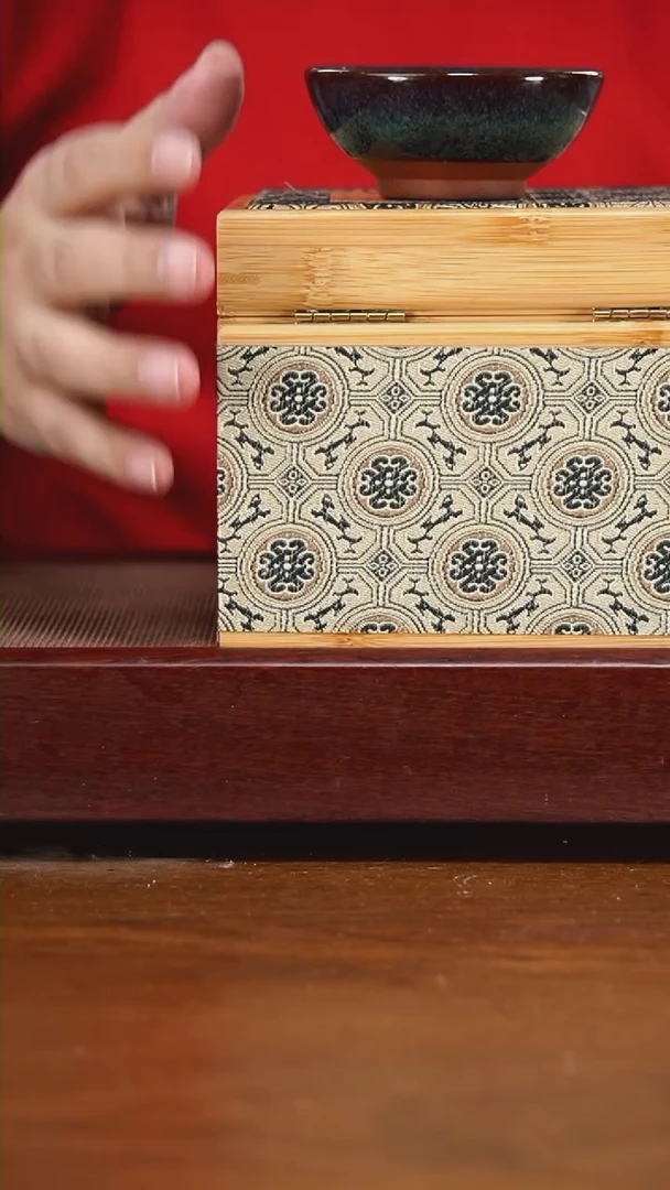 【闪购商品】紫砂茶壶12F7