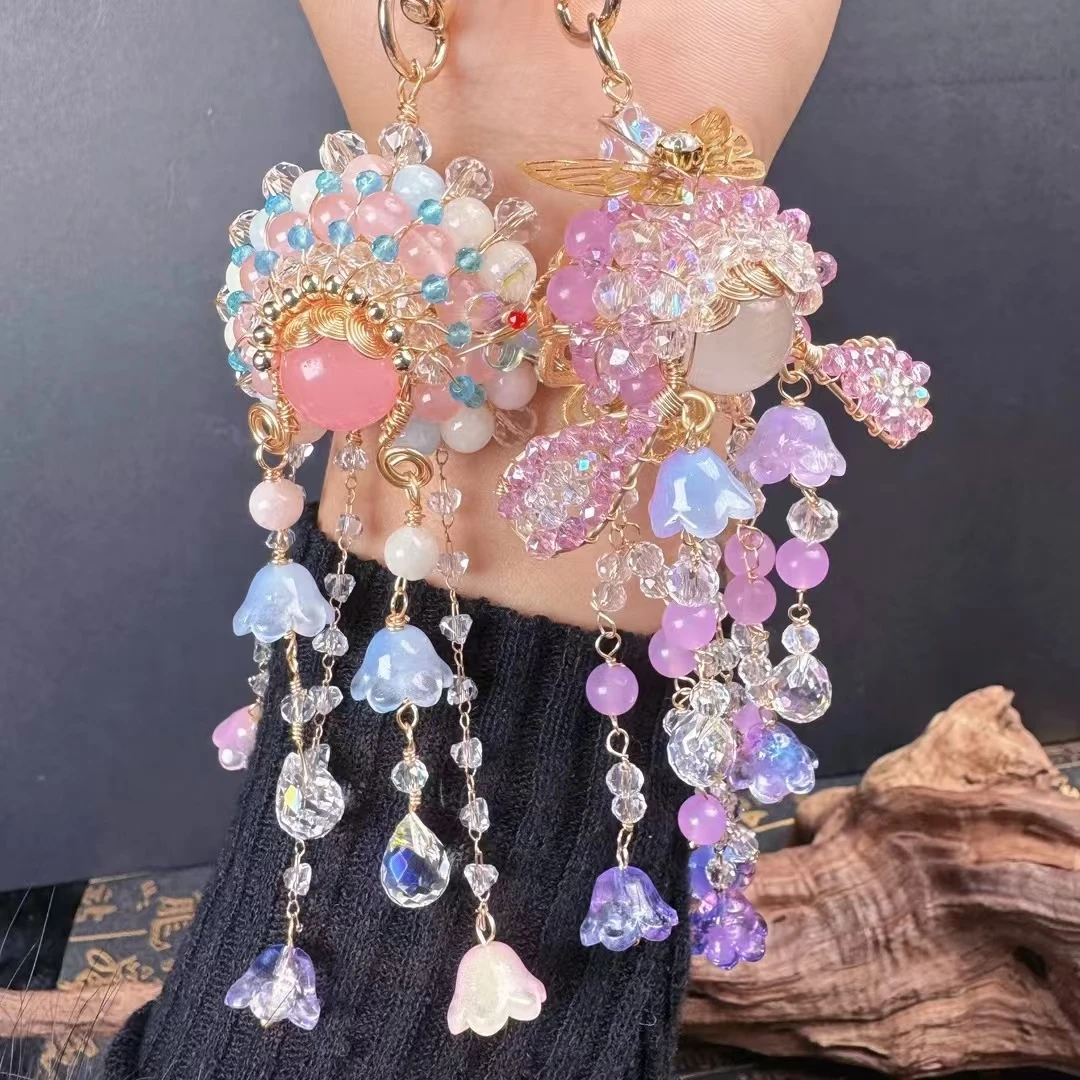 {炸爆双十一}精美刀旦挂饰多样性颜色发其一