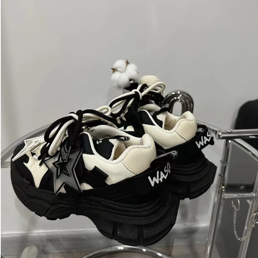 【蜡小新】炸裂拼色星星老爹鞋,模特穿35码