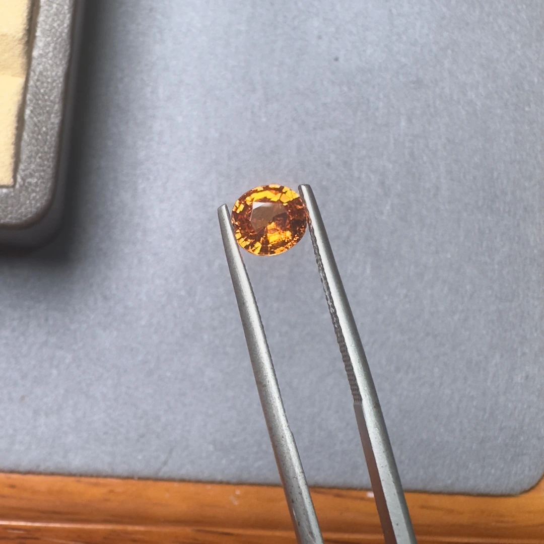 芬达石榴石1.35克拉