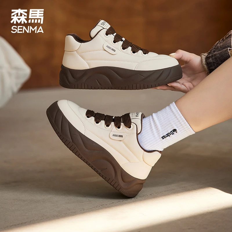 森马板鞋女2023新款冬季加绒保暖厚底面包鞋休闲百搭防水防滑棉鞋