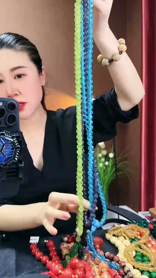 【闪购商品】琉璃颈饰1