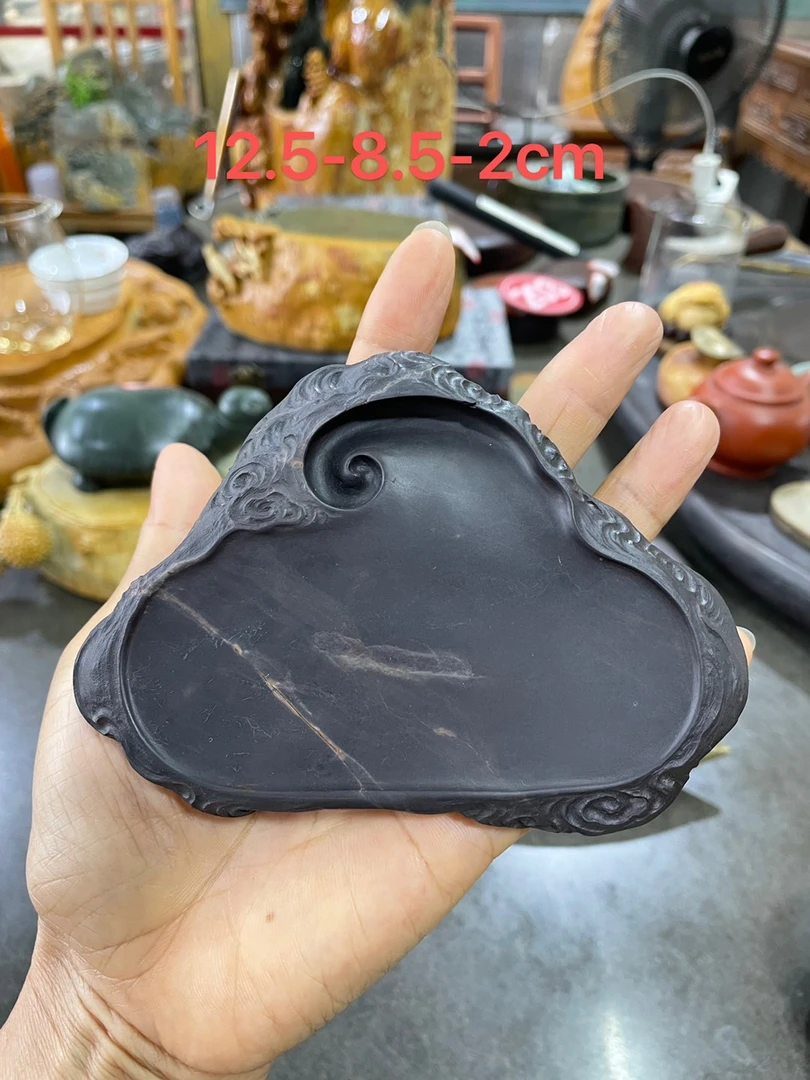 黎氏端砚,精美老坑,石质细腻,石品丰富,值得购买,值得收藏