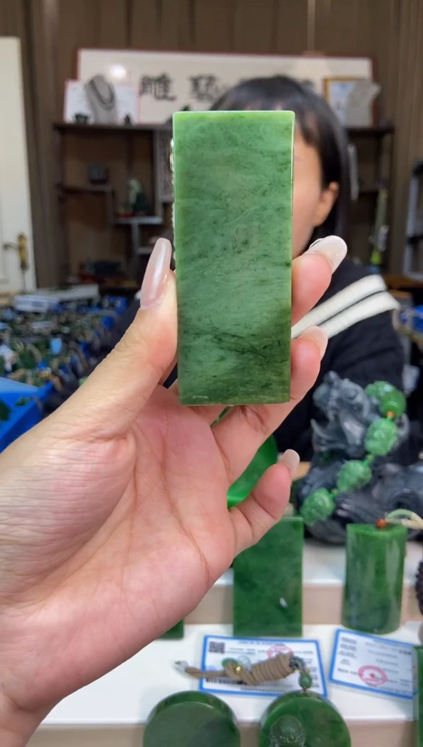 【闪购商品】和田玉挂件未镶嵌1