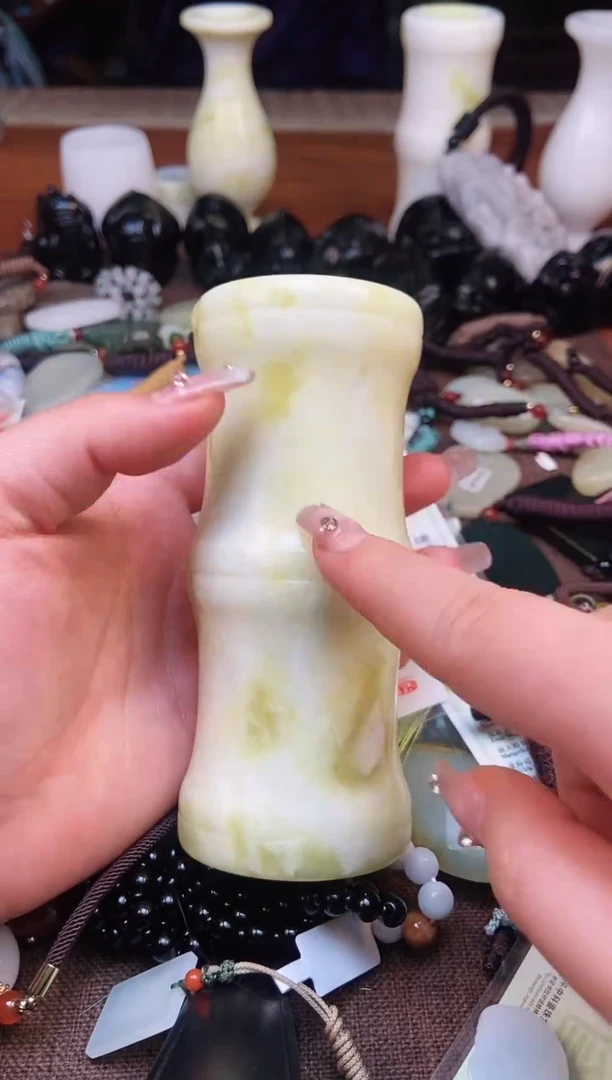 【闪购商品】岫玉笔搁未镶嵌多样性发货拍一发一