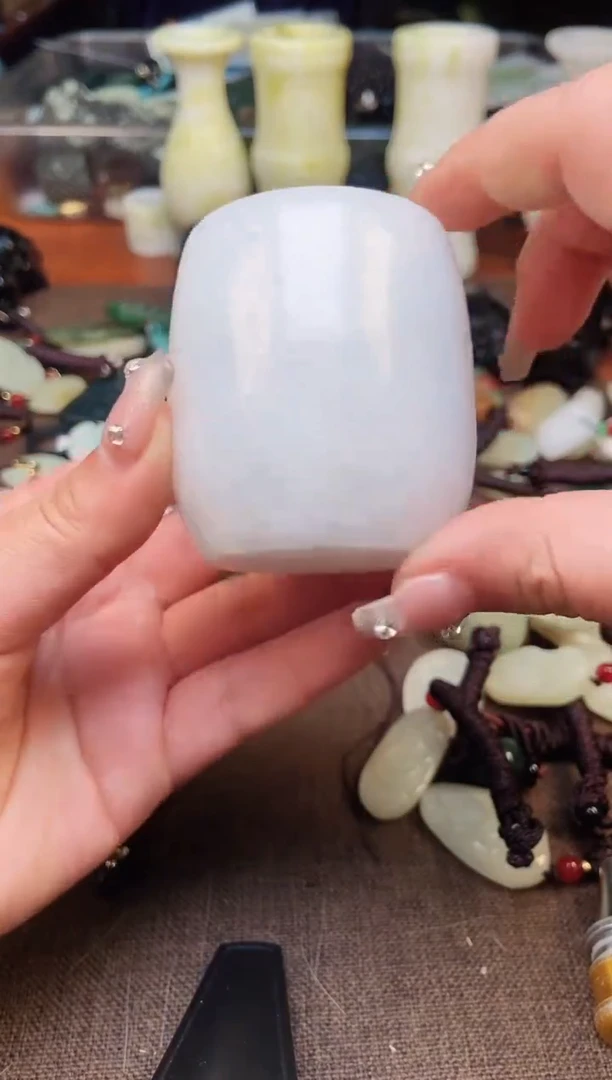 【闪购商品】石英岩玉颈饰未镶嵌多样性发货拍一发一