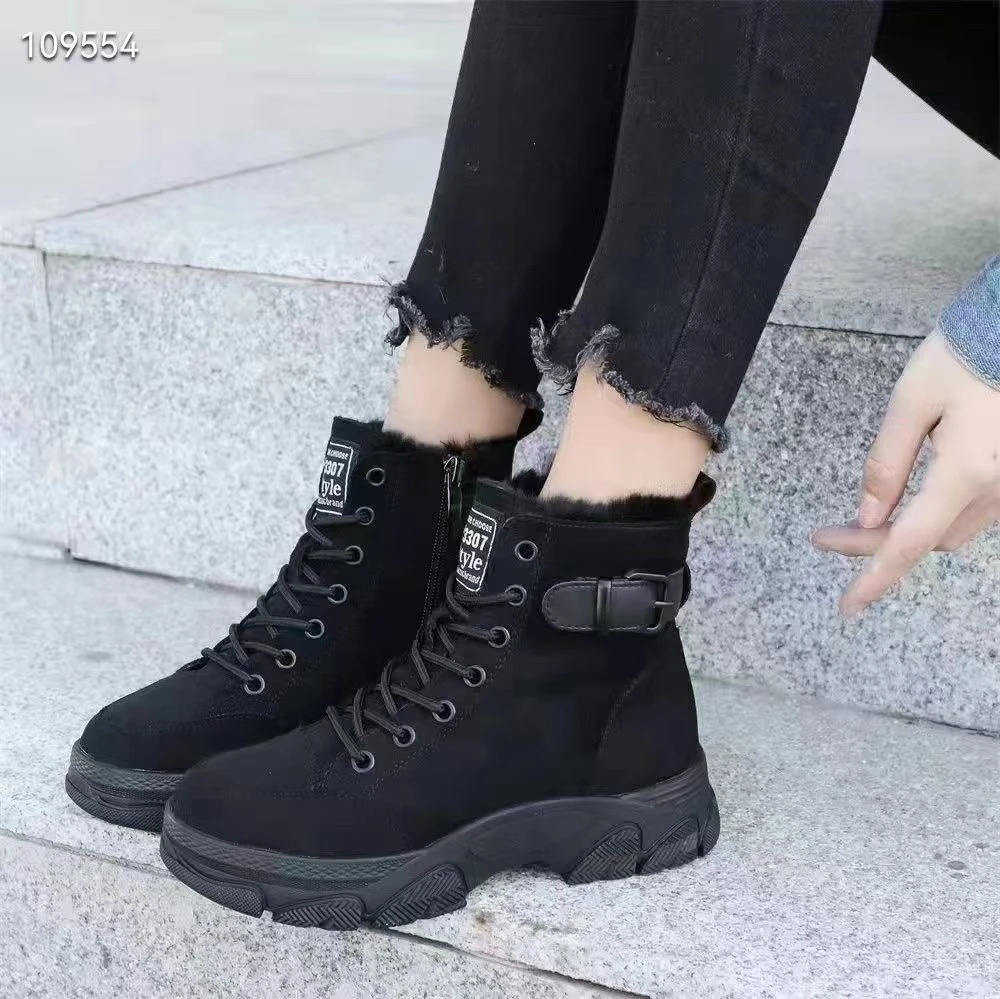 时尚潮流休闲舒适加绒百搭黑色雪地靴