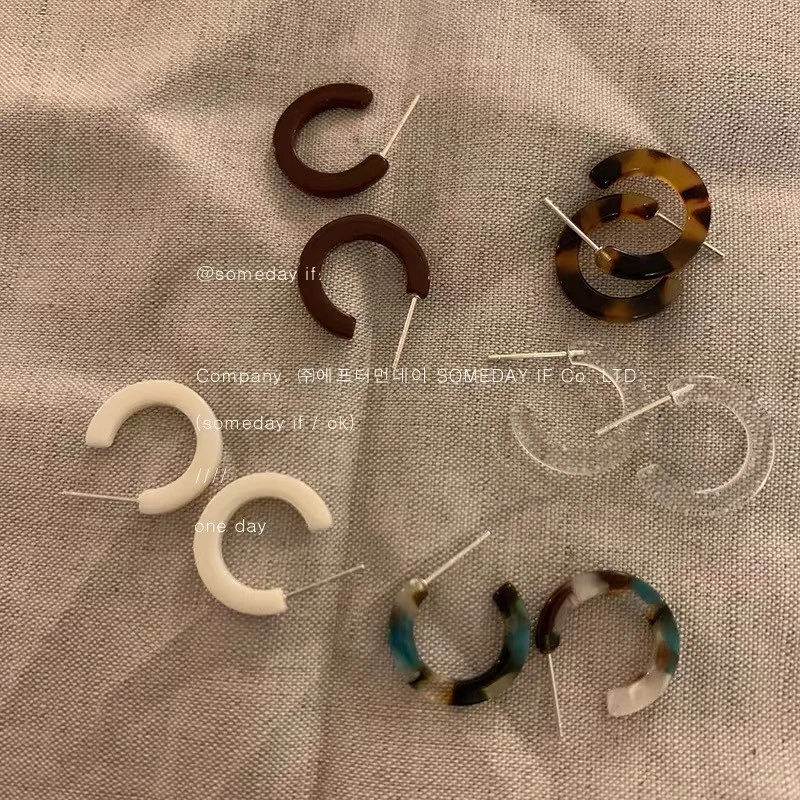 亚克力耳饰 韩版设计小众复古亚克力C形耳圈精致气质小巧网红耳钉