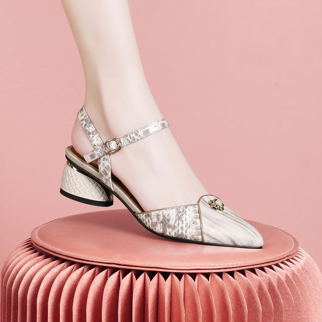 梵芮诗2024春夏新款尖头拼色软面时装舒适简约气质女士凉鞋-H0114