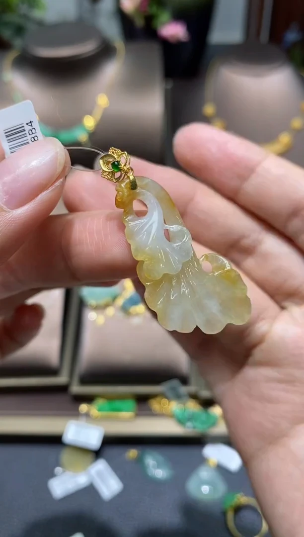 【闪购商品】翡翠颈饰18K金镶嵌净货10084