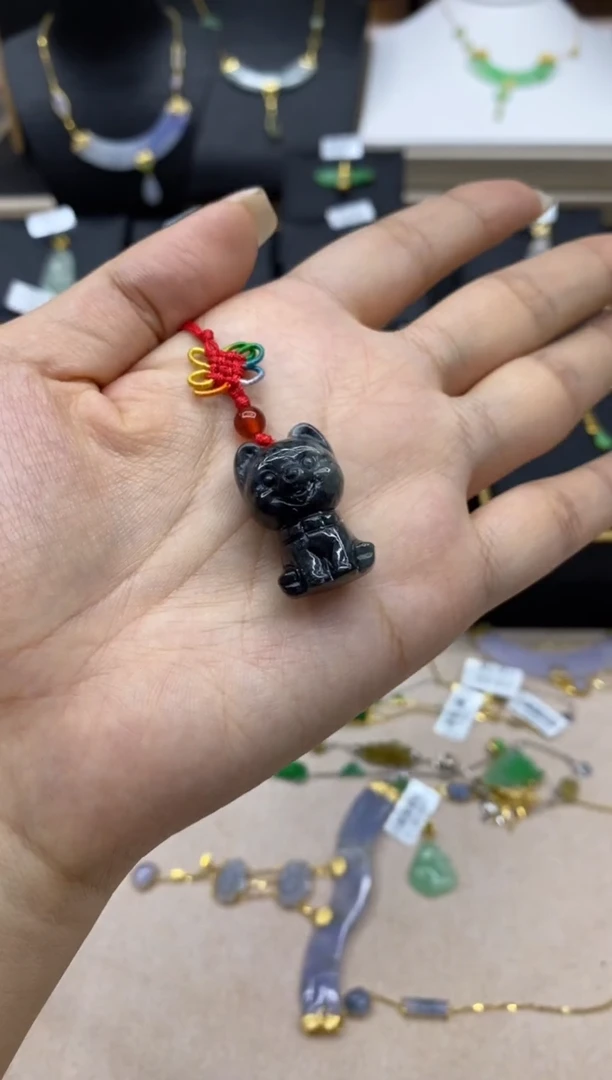 【闪购商品】翡翠颈饰未镶嵌净货11363
