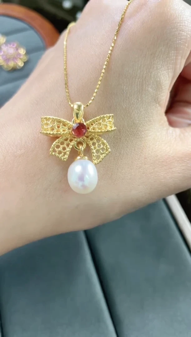 【闪购商品】淡水珍珠吊坠（不含链）18K金镶嵌1