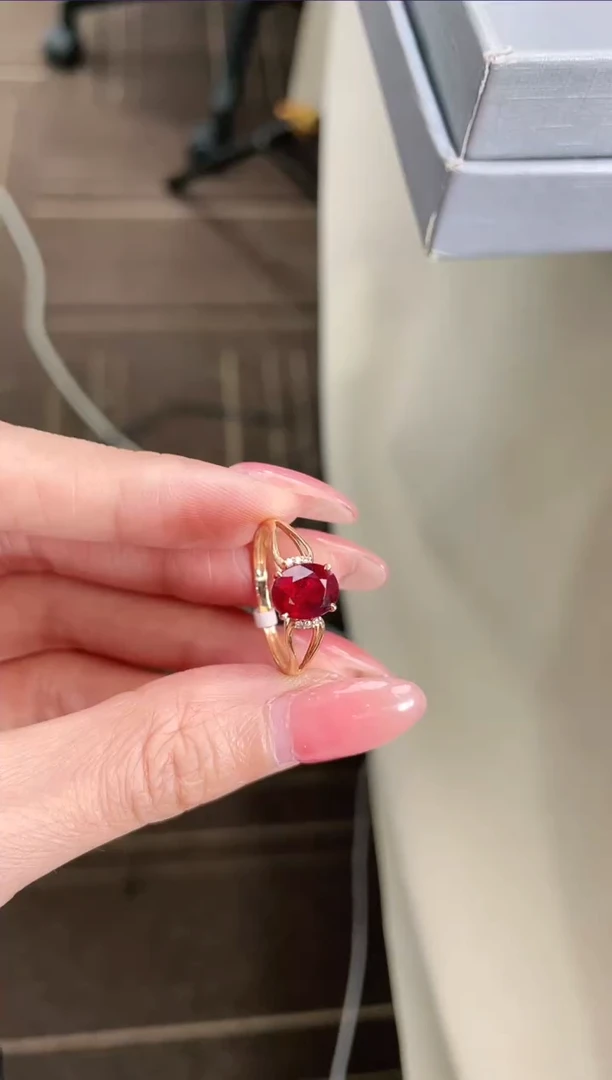 【闪购商品】碧玺戒指18K金镶嵌214124