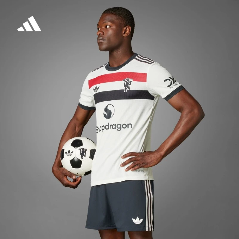 阿迪达斯官方 男款曼联球员版第二客场足球短袖球衣adidas IY7814