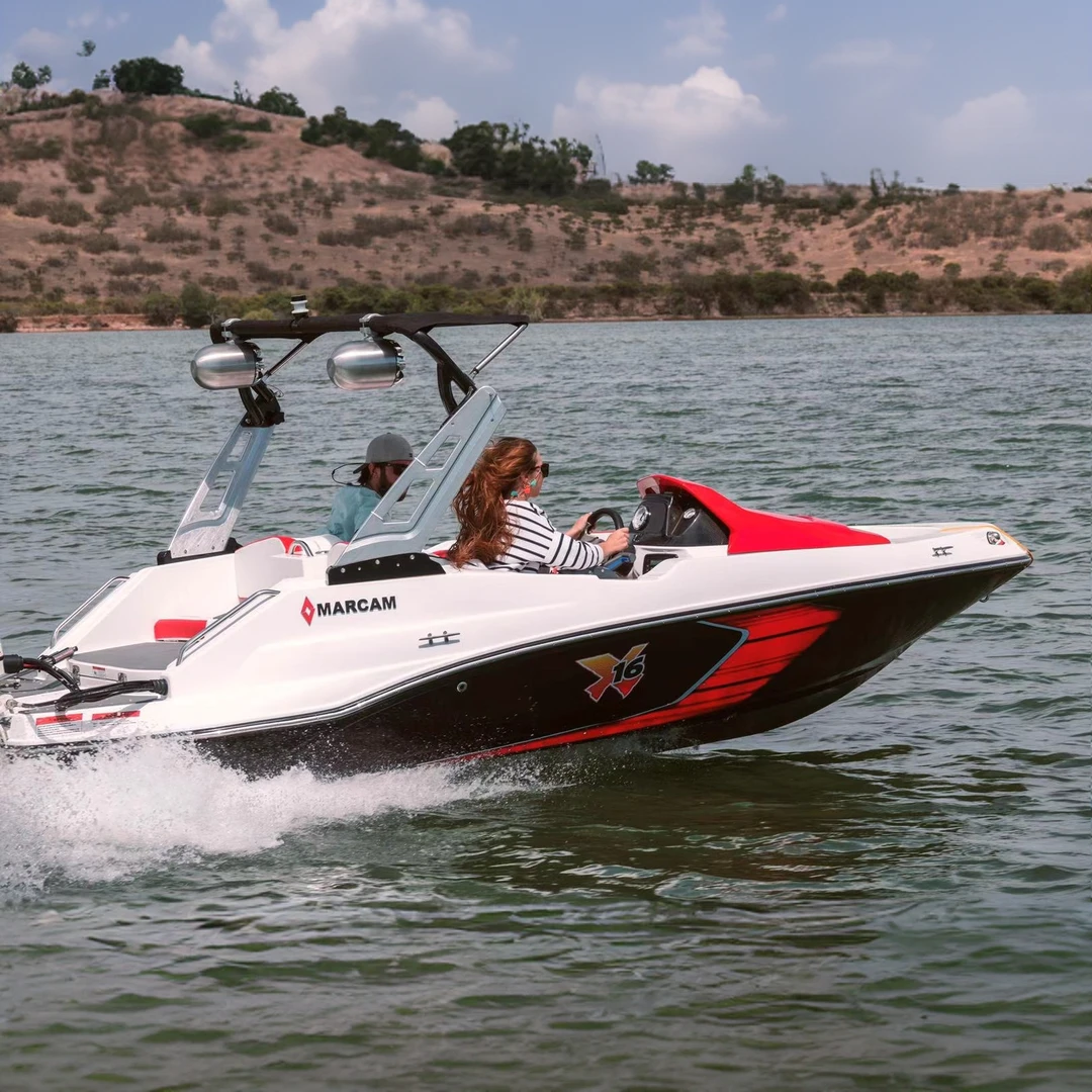 4座运动快艇玻璃钢快艇高速艇钓鱼船