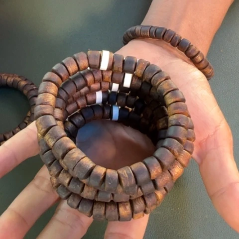 沉香手串白棋7克卡0.8多样性发1条