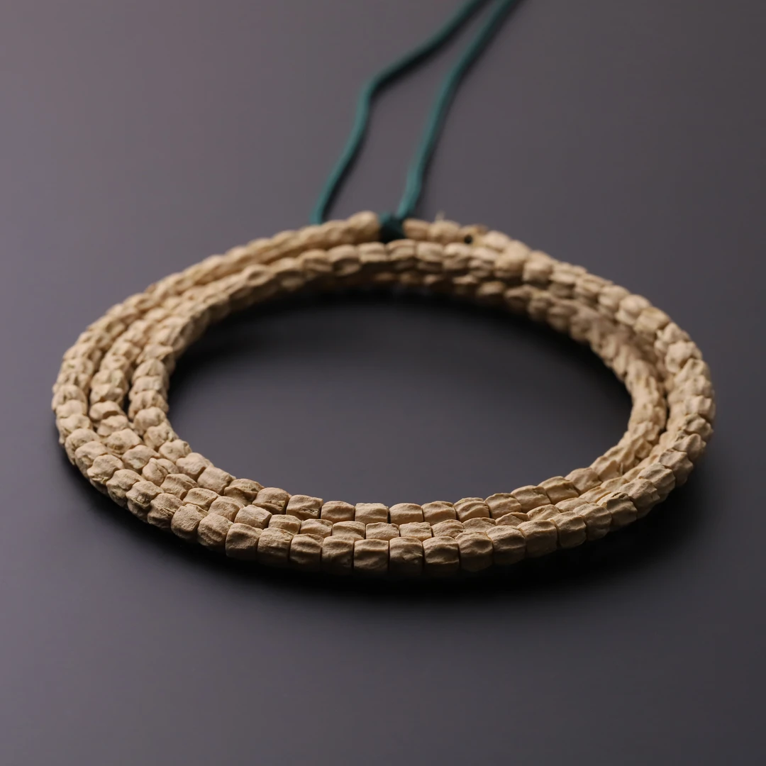 S7293 【多棱G】精配热振满芽口多棱顺百香籽108长串（送工具）