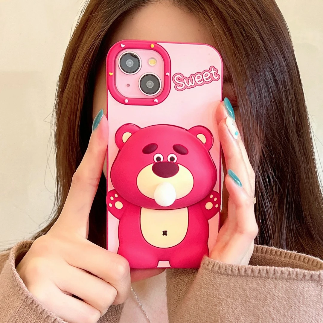 (适用苹果mate60)吹泡泡草莓熊可爱iPhone15promax立体硅胶手机壳