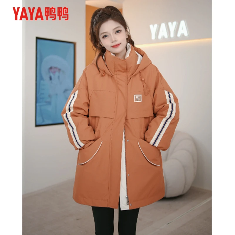 YAYA/鸭鸭2023冬季羽绒服女冲锋衣潮流连帽情侣运动户外防风外套