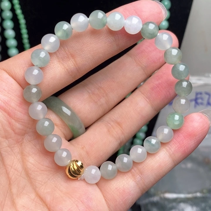 定制翡翠未镶嵌卡7.3