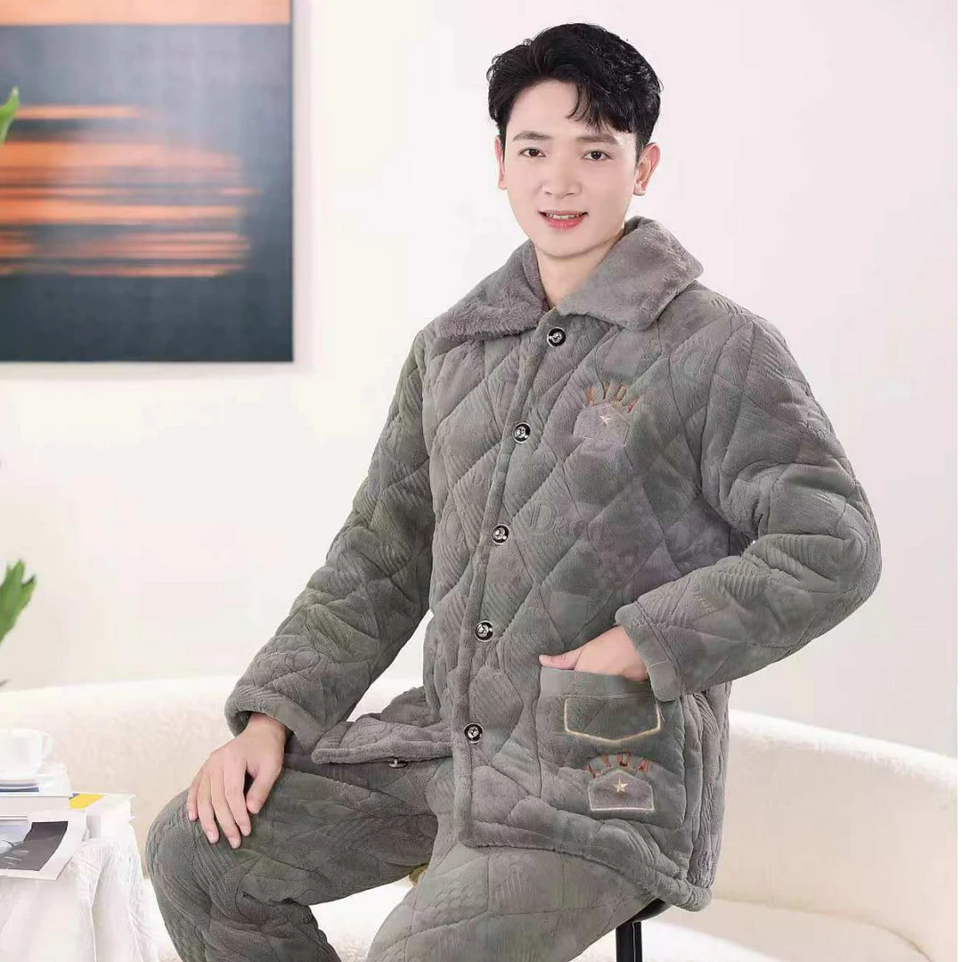 8806三层夹棉加厚秋冬季新款男士翻领睡衣牛奶绒大码可外穿