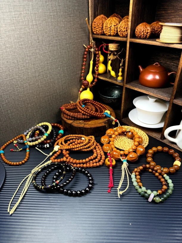 楽誠文玩手串核桃