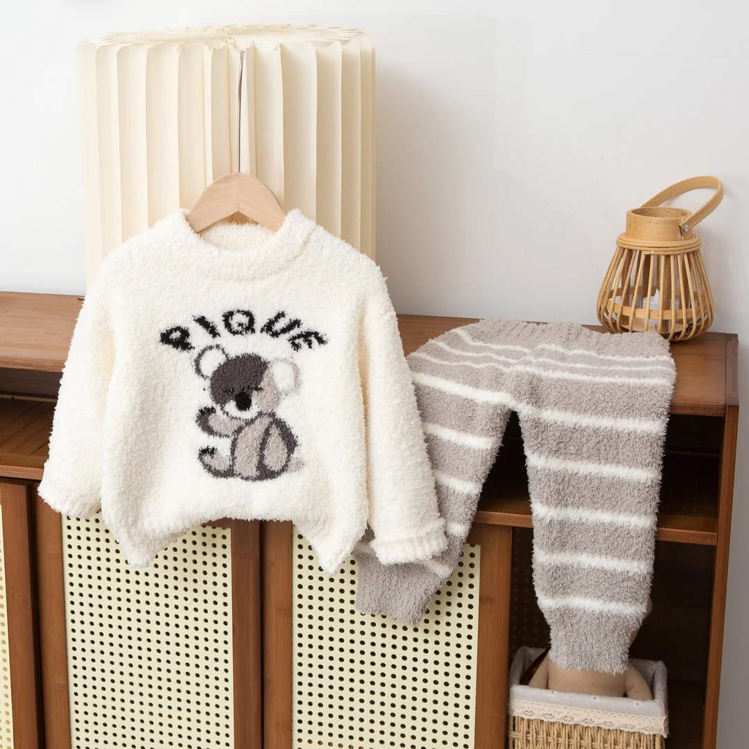 童装冬款加绒毛绒圆领宝宝冬季洋气卡通通用家居服童装保暖加厚