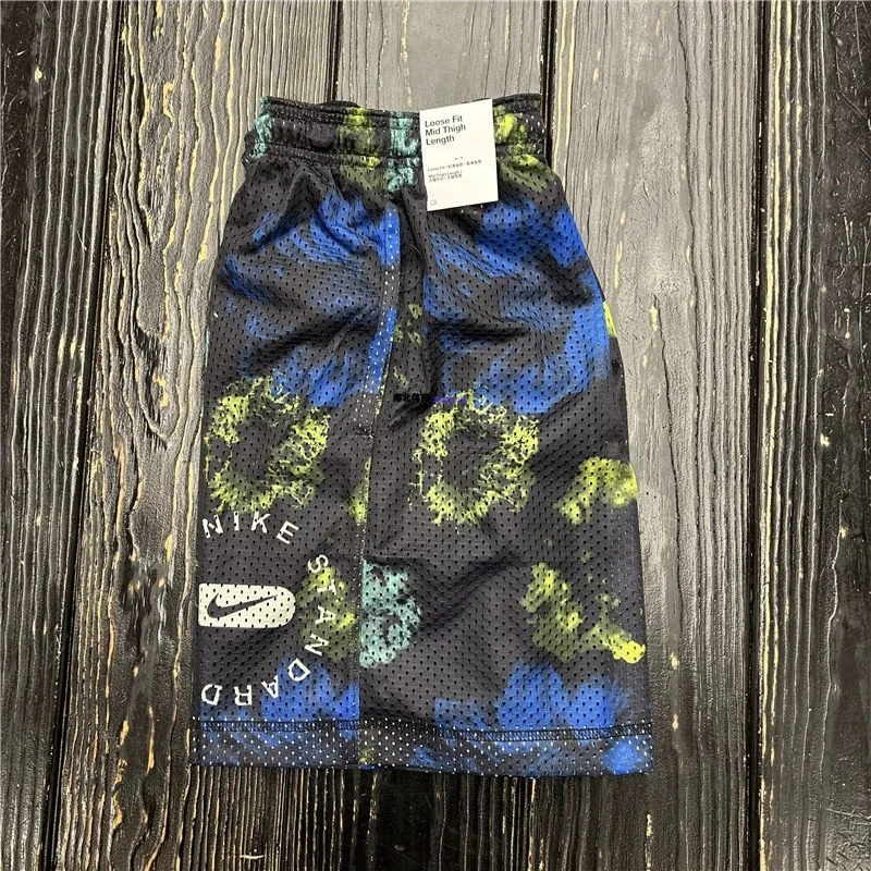 Nike/耐克 男子夏季运动跑步休闲透气双面穿五分短裤 DH7387-010